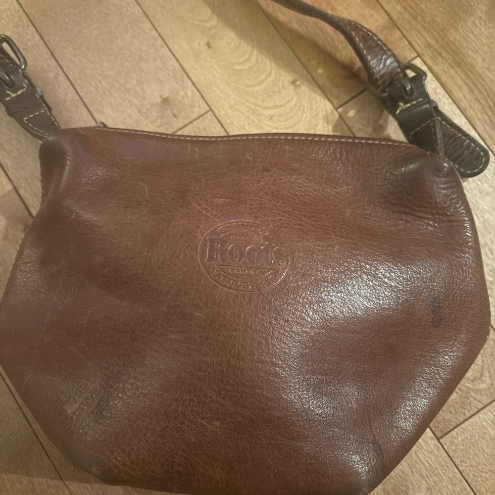 Roots Brown Crossbody Bag with Vintage Appeal